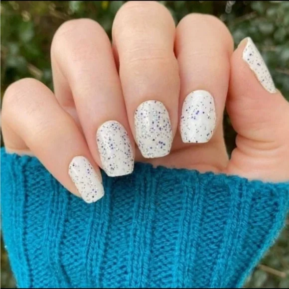 *Retired* Color Street: Have a Ball | Navy Blue Silver Glitter Party Clear - Picture 6 of 14